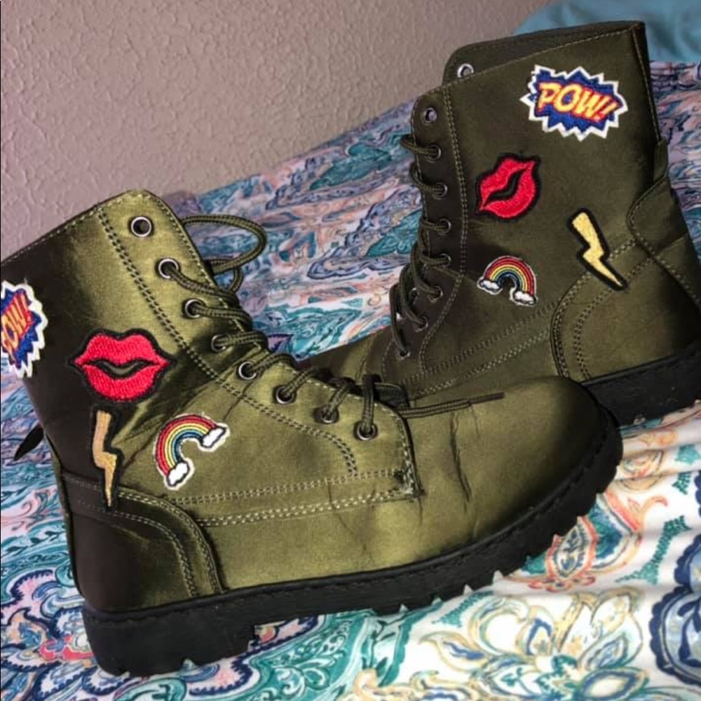 Women’s Boots